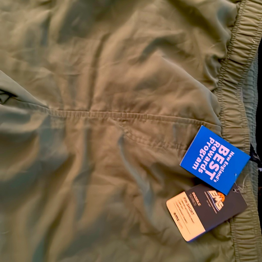 Men’s swim shorts